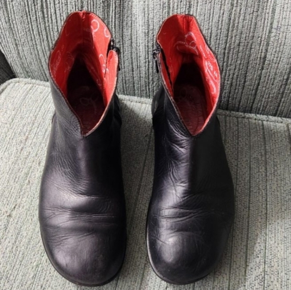 Camper Black Leather Booties - Picture 3 of 12